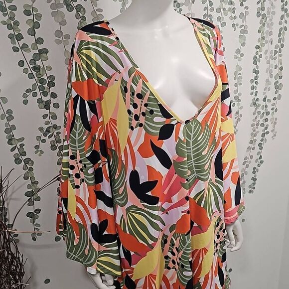 BAR III Women's Green Printed Caftan Deep V Neck Swimsuit Cover Up Sz XL - Picture 4 of 6